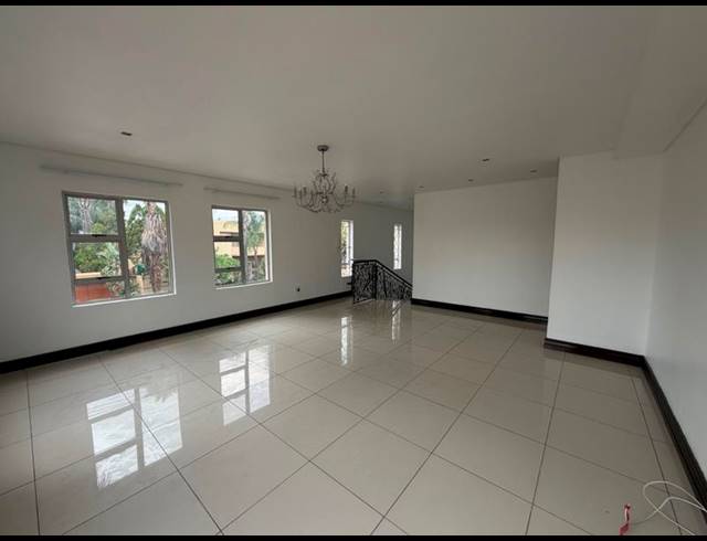 3 BEDROOM PROPERTY TO RENT IN LAUDIUM